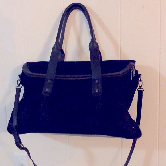 Fabletics Grip Tote gym bag - Picture 2 of 7